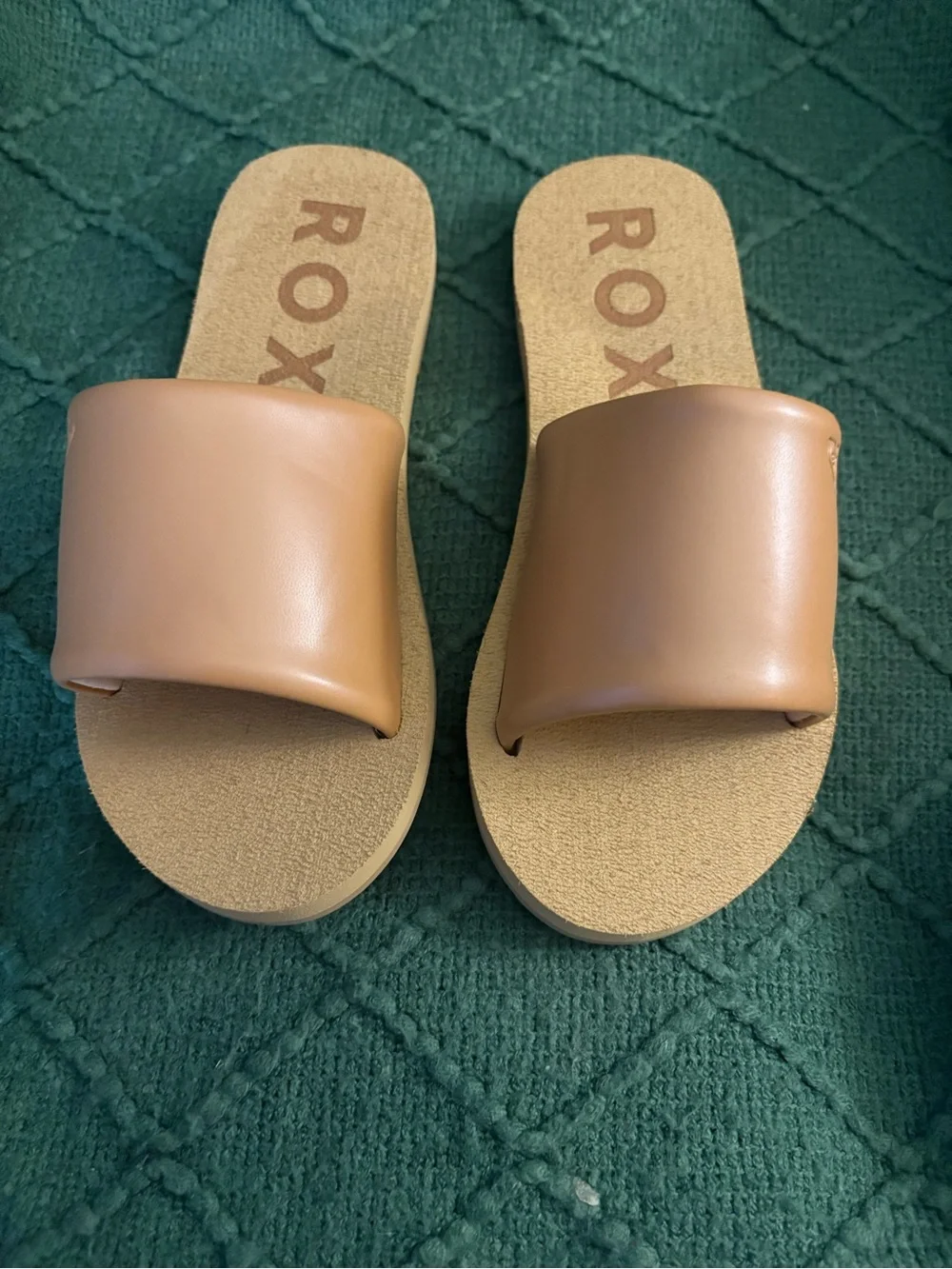 Roxy Women’s Tan Slide Sandals with Wide Strap